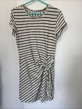 GAP Black and White Striped Short Sleeve Tie-Waist Mini Dress